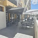 New Neverending Seaview Apartments, Achacay, Cristianos, Tenerife Лос Кристианос