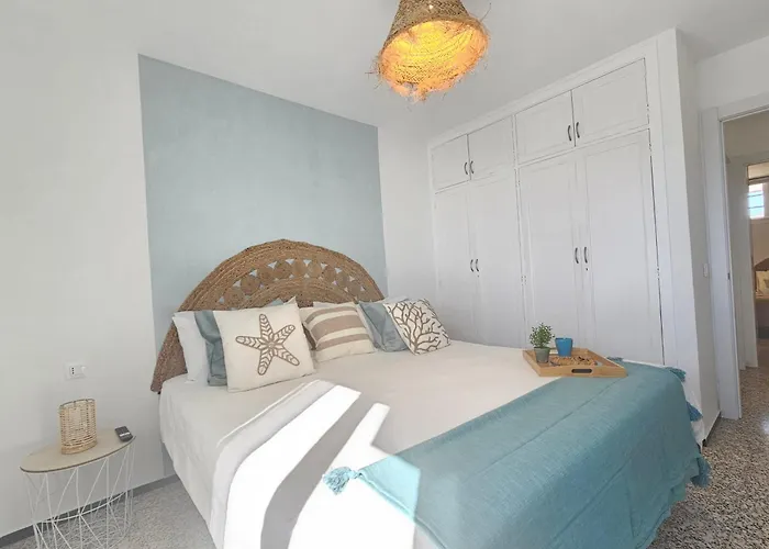 Apartamento New Neverending Seaview Apartments, Achacay, Cristianos, Tenerife *