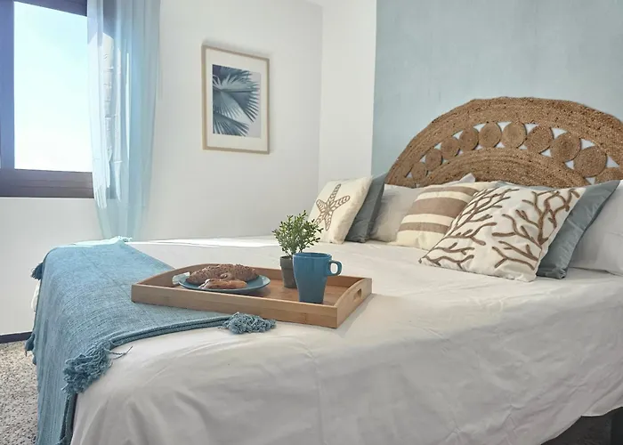 New Neverending Seaview Apartments, Achacay, Cristianos, Tenerife * لوس كريستيانوس