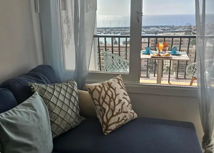 New Neverending Seaview Apartments, Achacay, Cristianos, Tenerife * Los Cristianos (Tenerife)
