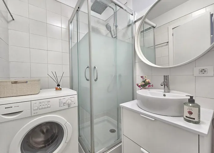 New Neverending Seaview Apartments, Achacay, Cristianos, Tenerife * Los Cristianos (Tenerife)