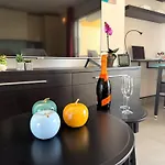New Neverending Seaview Apartments, Achacay, Cristianos, Tenerife Los Cristianos (Tenerife)