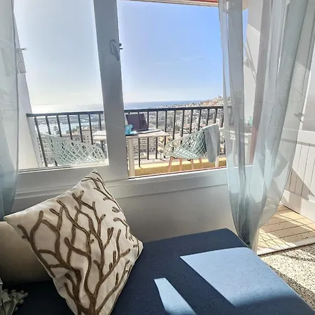 New Neverending Seaview Apartments, Achacay, Cristianos, Tenerife Apartment *