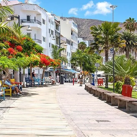 New Neverending Seaview Apartments, Achacay, Cristianos, Tenerife