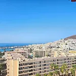New Neverending Seaview Apartments, Achacay, Cristianos, Tenerife Appartement